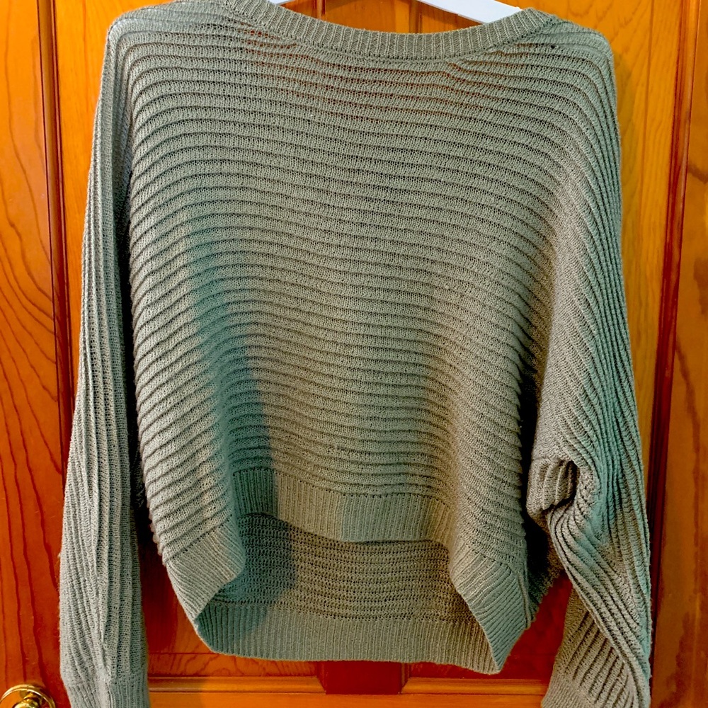 Green cropped sweater
